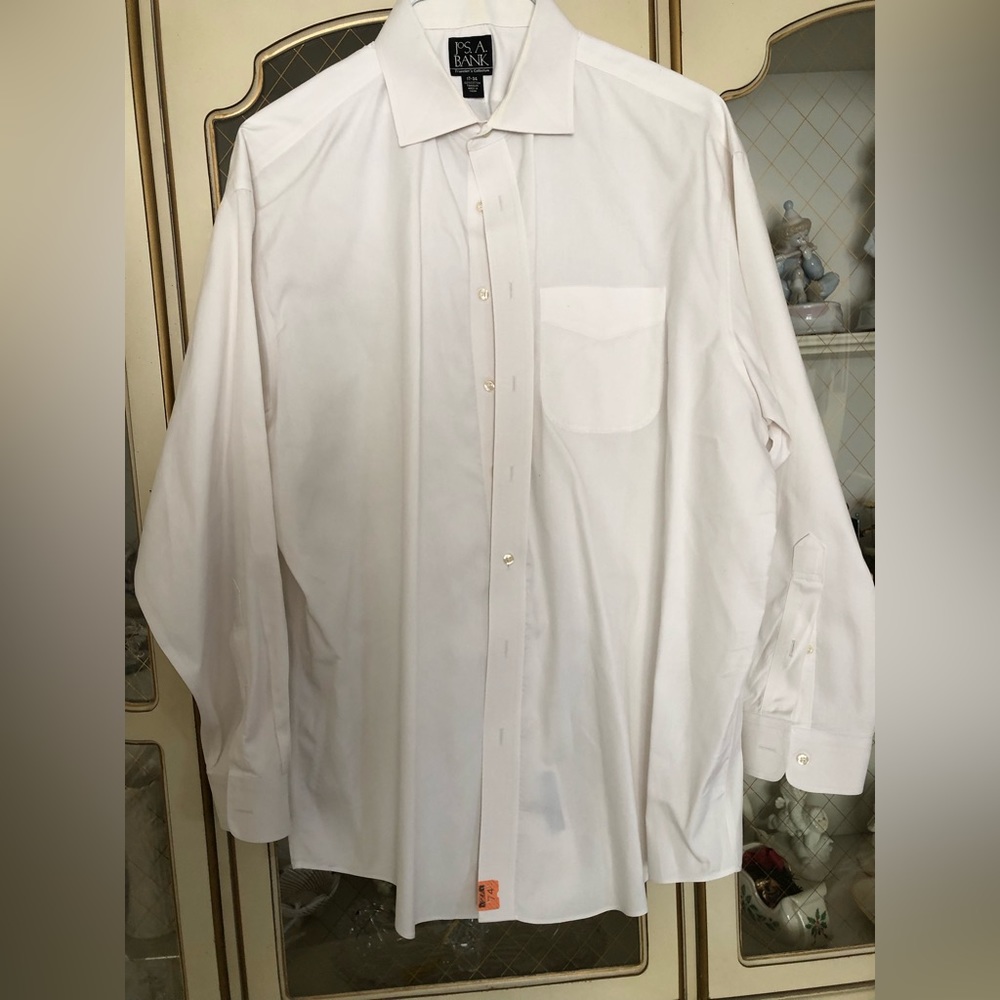 Joseph A Banks men’s white shirt size 17/34